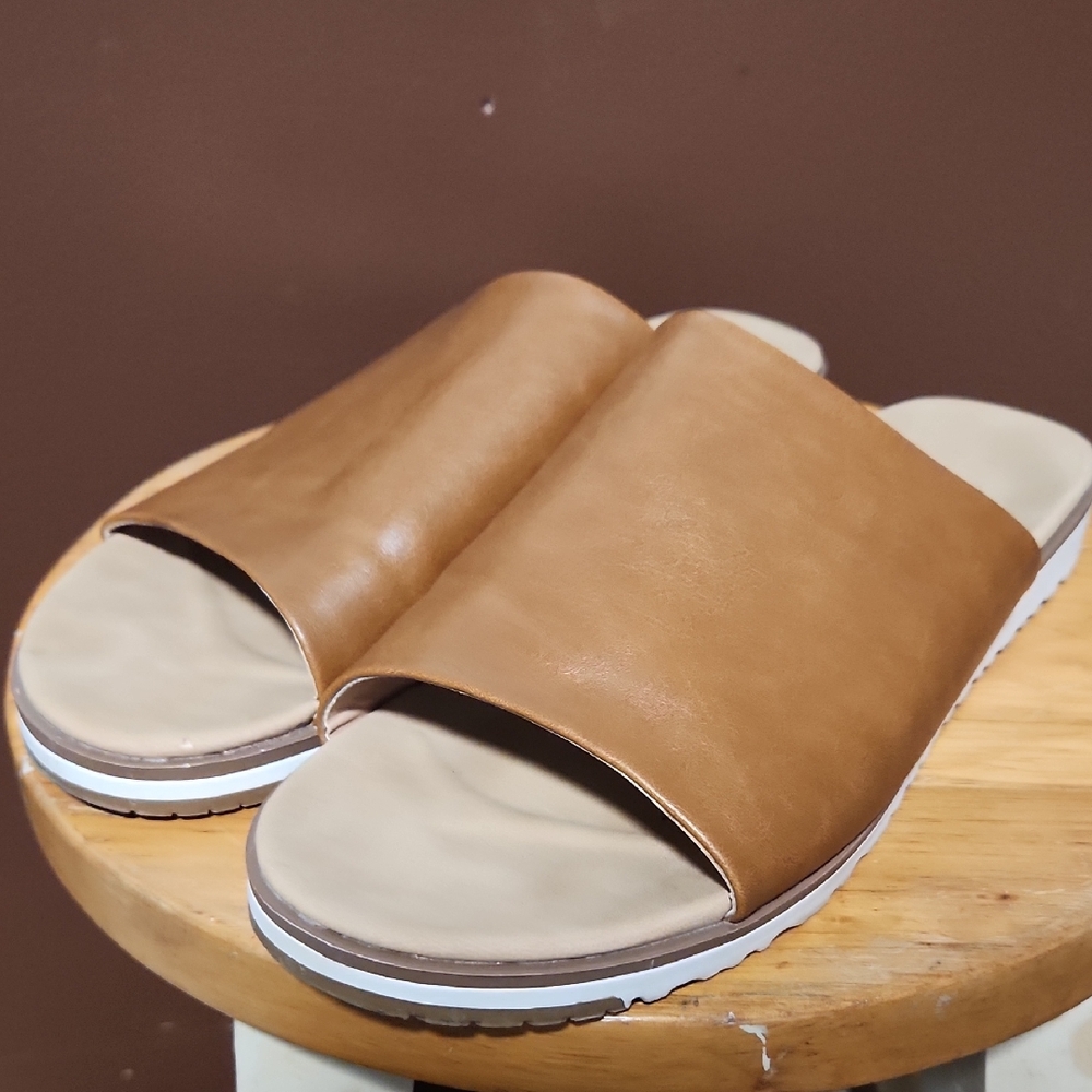 Tan Slide Sandals